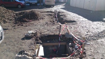 RCS-RDS îşi îngroapă cablurile, dar se revanşează cu noroiul pe străzi. Unde duce nesimţirea!